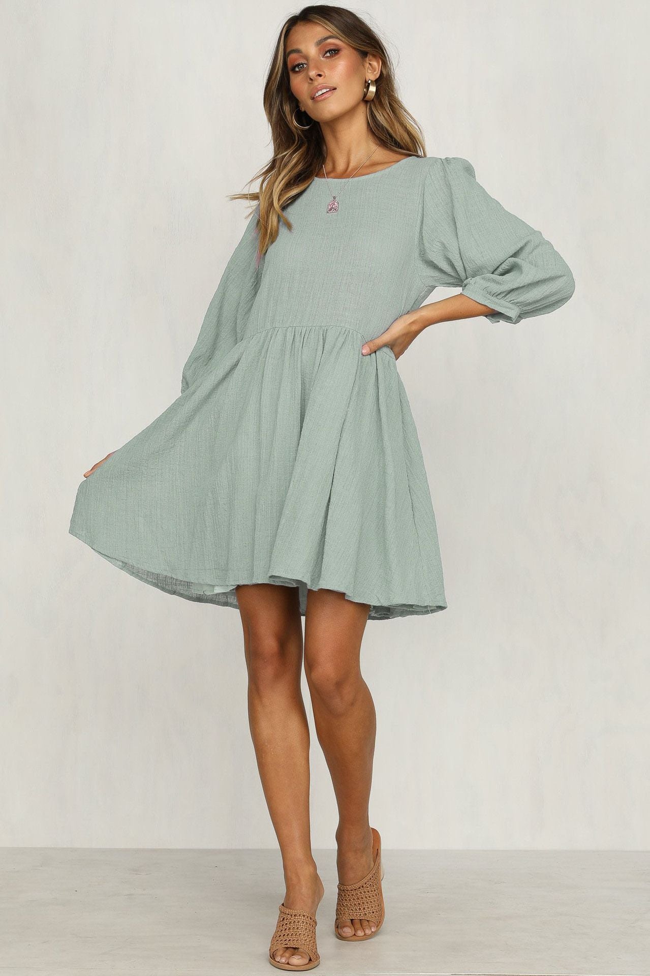 Europe and the United States spring and summer new women's sexy round neck Slim waist sleeve dress