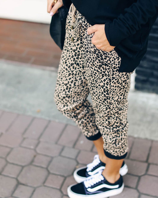 Fashion Womens' Leopard Print Pants Elegant Slim Look Loose Trousers Casual Leisure Pants