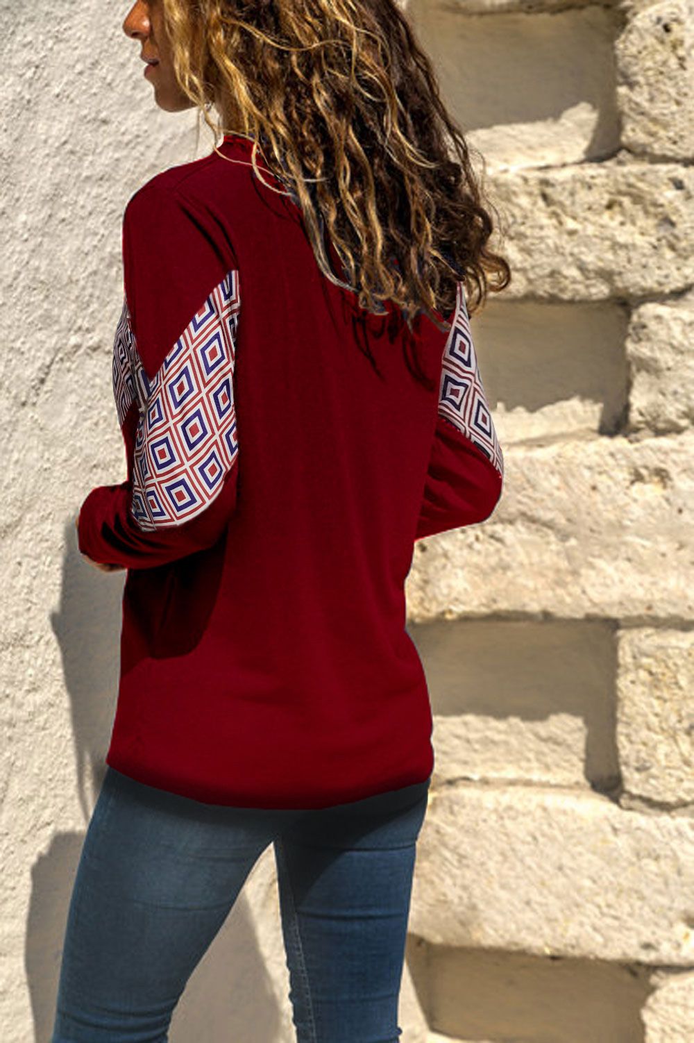 Europe and the United States autumn new long-sleeved pattern two-color stitching round neck T-shirt